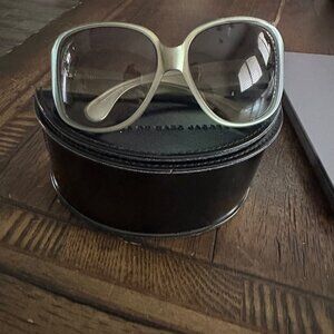 Marc by Marc Jacobs Oversized Sunglasses!